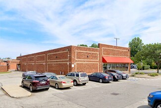 Plus de détails pour 2590 Noble Rd, Cleveland Heights, OH - Local commercial à louer