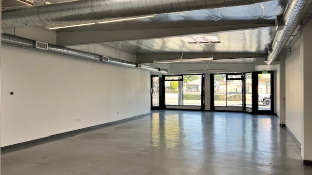 3505 W Beverly Blvd, Montebello, CA à louer - Photo de l’immeuble – Image 2 sur 27