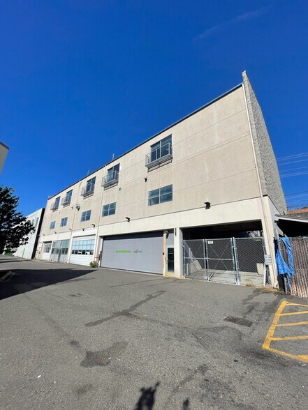 2201 15th Ave W, Seattle, WA à vendre - Photo de l’immeuble – Image 3 sur 10