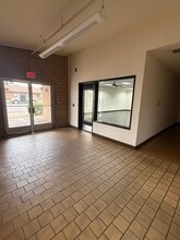 595 Mcbean Park Dr, Lincoln, CA à louer Autre– Image 2 sur 15