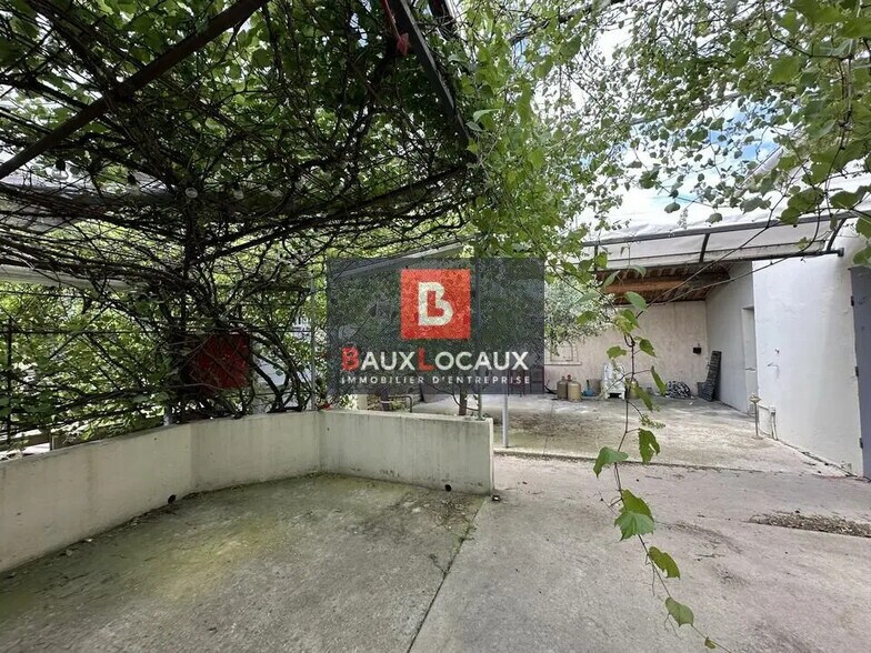 280 Chemin Panisset, Le Pontet à louer - Photo de l’immeuble – Image 3 sur 10