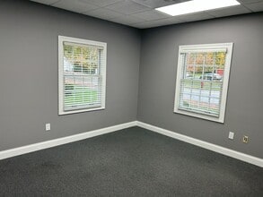68 N High St, New Albany, OH à louer Photo intérieure– Image 1 sur 5