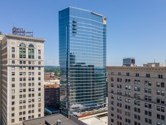 Plus de détails pour 1600 Euclid Ave, Cleveland, OH - Local commercial à louer
