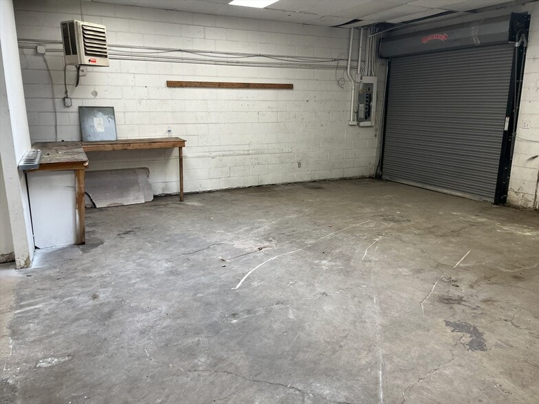 6499 Federal Blvd, Denver, CO à louer - Photo intérieure – Image 3 sur 4