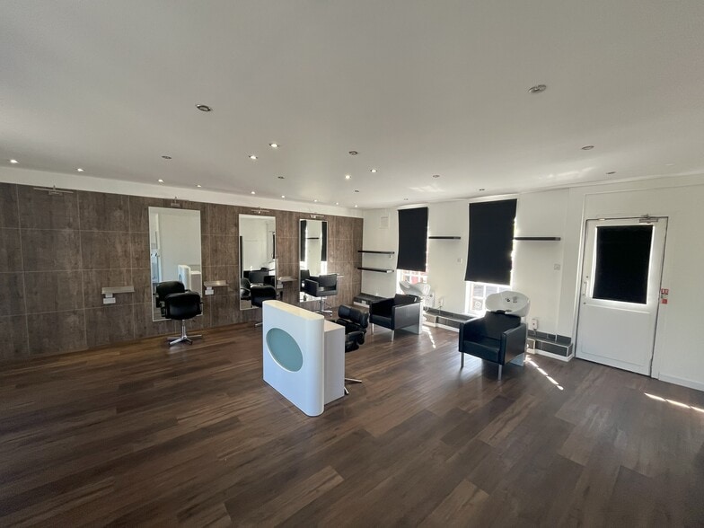 18 Heath Rd, Rosyth à louer - Photo de l’immeuble – Image 2 sur 3