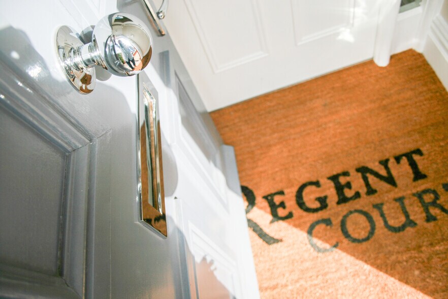 Regent Pl, Rugby à louer - Photo de l’immeuble – Image 2 sur 8