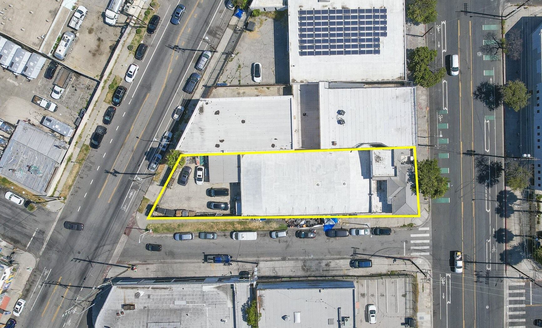 3515 S Avalon Blvd, Los Angeles, CA à vendre Aérien– Image 1 sur 17