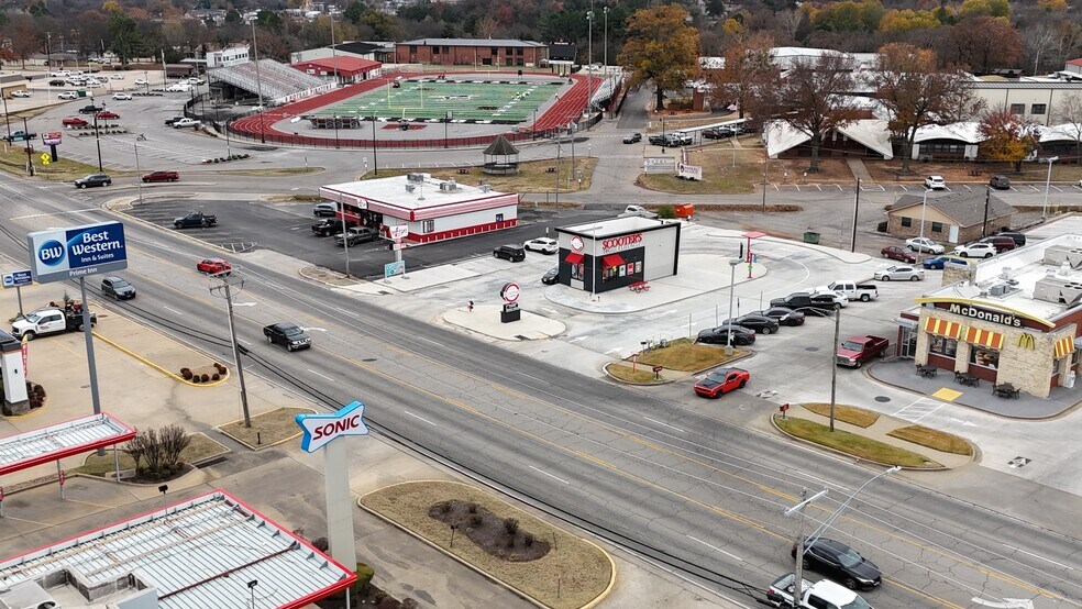 N Broadway, Poteau, OK à louer - Photo de l’immeuble – Image 2 sur 10