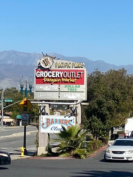 508-560 S Workman Mill Rd, La Puente, CA à louer - Photo de l’immeuble – Image 2 sur 7