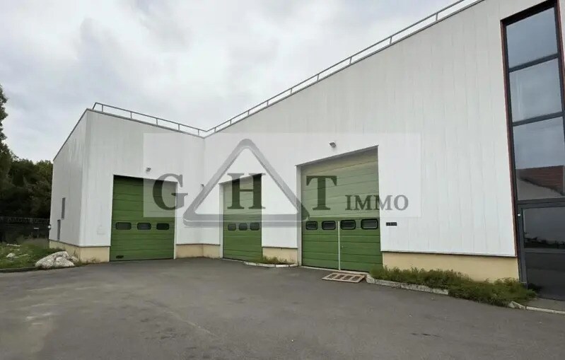 Industriel/Logistique dans Châtillon à louer - Photo de l’immeuble – Image 2 sur 5