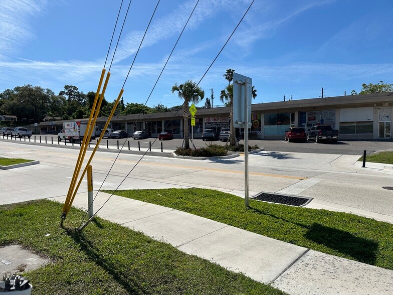 1401-1417 Cleveland St, Clearwater, FL à vendre - Photo de l’immeuble – Image 3 sur 32