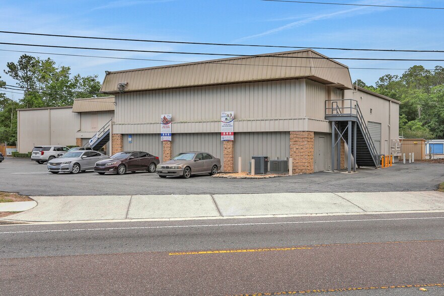 3787 Old Middleburg Rd, Jacksonville, FL à vendre - Photo de l’immeuble – Image 2 sur 57