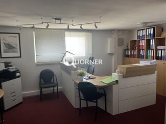 Plus de détails pour Plaines, Puget Sur Argens - Bureau à vendre