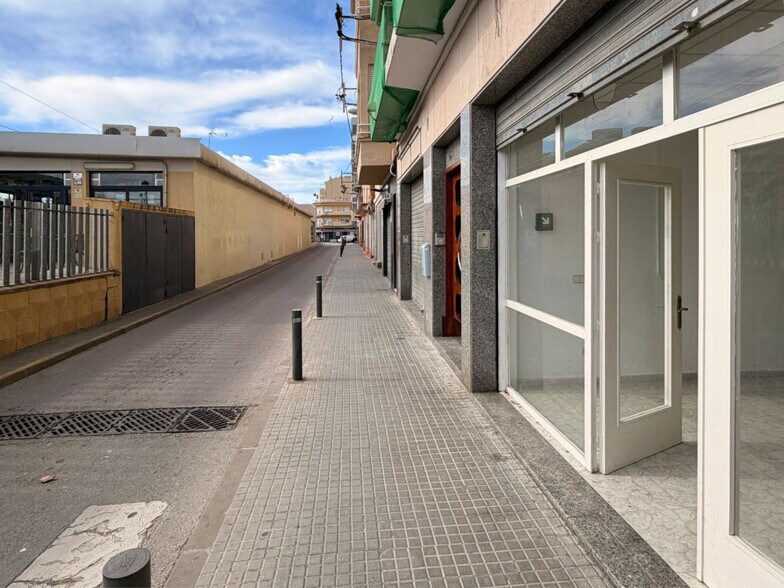 Bureaux/Local commercial dans Calella, Barcelona à louer - Photo de l’immeuble – Image 3 sur 3