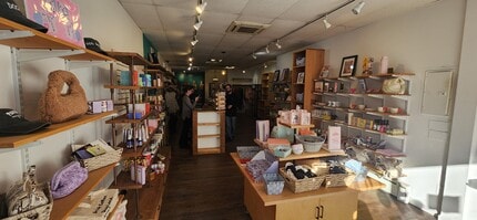 3619 Ditmars Blvd, Astoria, NY à louer Photo intérieure– Image 2 sur 2