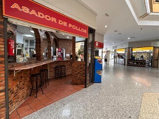 Plus de détails pour Local commercial à vendre