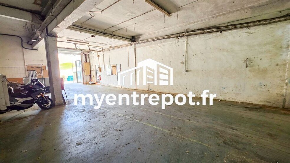 Local d'activités dans Marseille à vendre - Photo intérieure – Image 2 sur 7