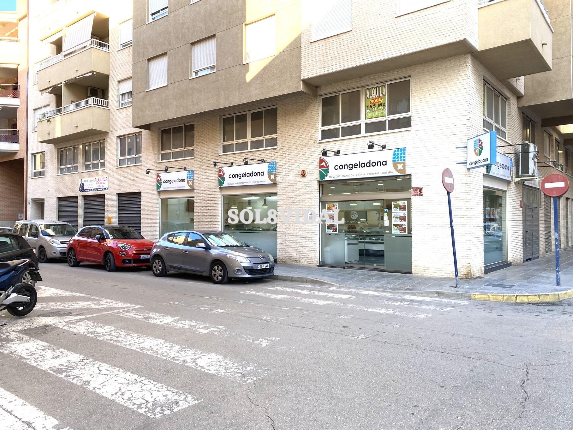 Local commercial dans Orihuela à louer Photo de l’immeuble– Image 1 sur 22