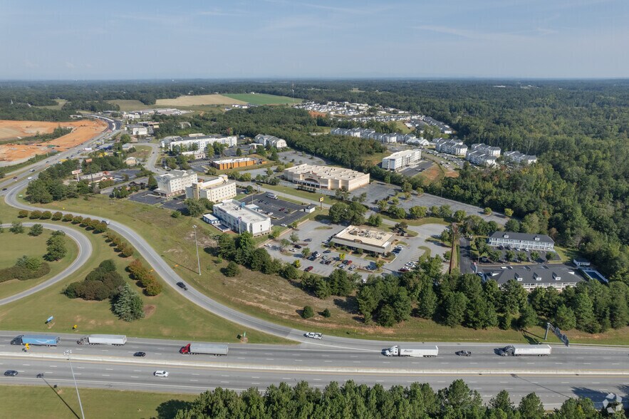 Welpine Road, Anderson, SC à vendre - Photo de l’immeuble – Image 3 sur 25