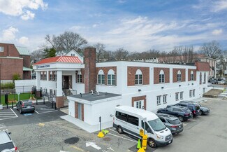 Plus de détails pour 141 Linden St, Wellesley, MA - Local commercial à louer