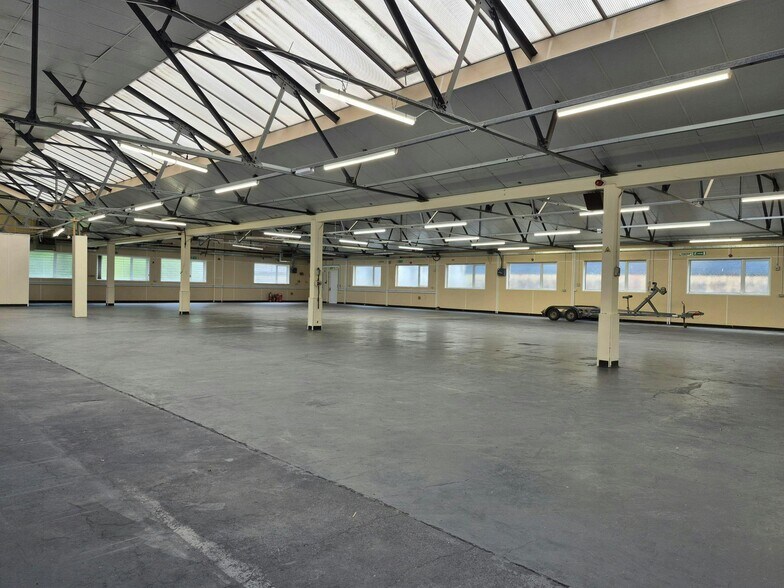 1 Dalling Rd, Poole à louer - Photo de l’immeuble – Image 3 sur 6