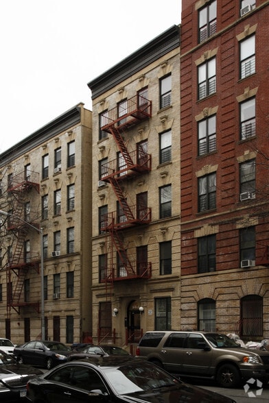 302 W 149th St, New York, NY à vendre - Photo principale – Image 1 sur 2