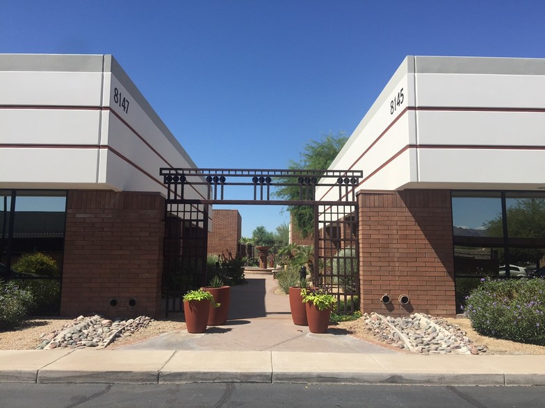 8147 E Evans Rd, Scottsdale, AZ à louer - Photo principale – Image 1 sur 4
