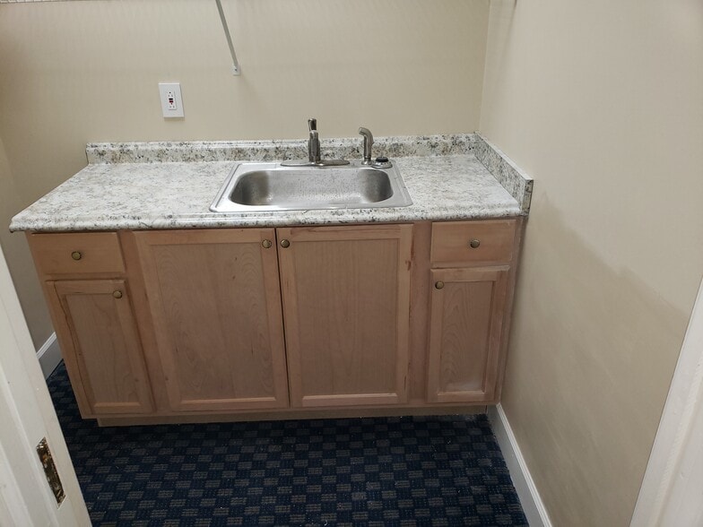 2340 Perimeter Park Dr, Atlanta, GA à louer - Photo intérieure – Image 3 sur 32