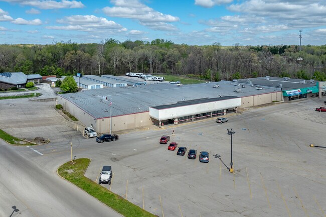 Plus de détails pour 4851 W Lloyd Expy, Evansville, IN - Local commercial à louer
