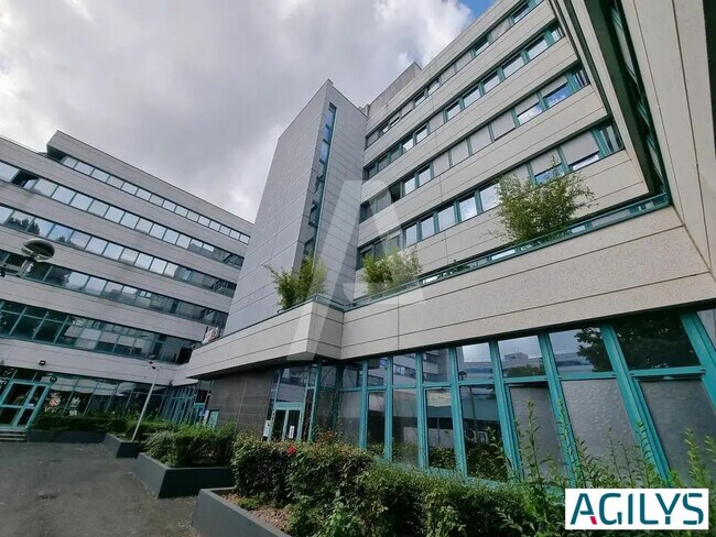 Plus de détails pour Bureau à louer