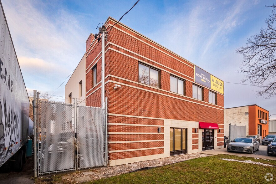 2095 Av Madison, Montréal, QC à louer - Photo de l’immeuble – Image 2 sur 12
