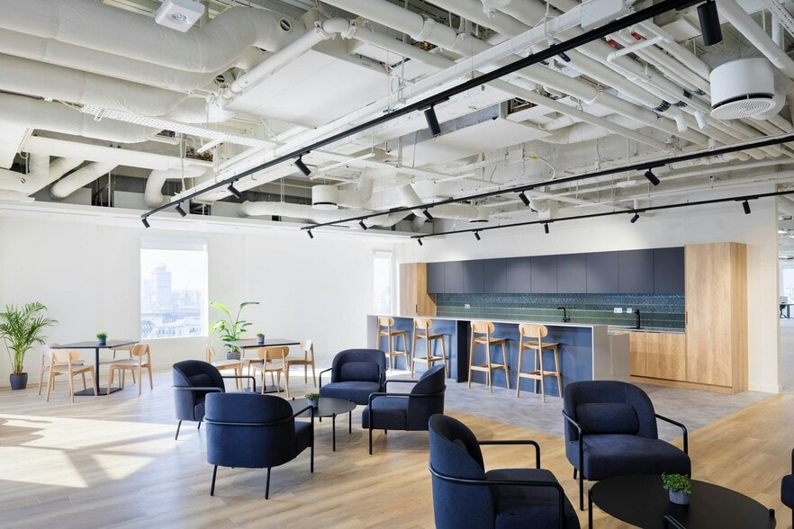 200 Aldersgate, Londres à louer - Photo de l’immeuble – Image 3 sur 32