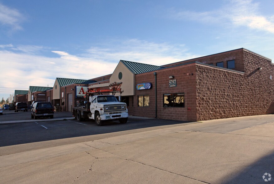 5757 Arapahoe Ave, Boulder, CO à louer - Photo principale – Image 1 sur 13