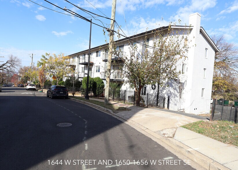 1644 W St SE, Washington, DC à vendre - Photo de l’immeuble – Image 2 sur 5