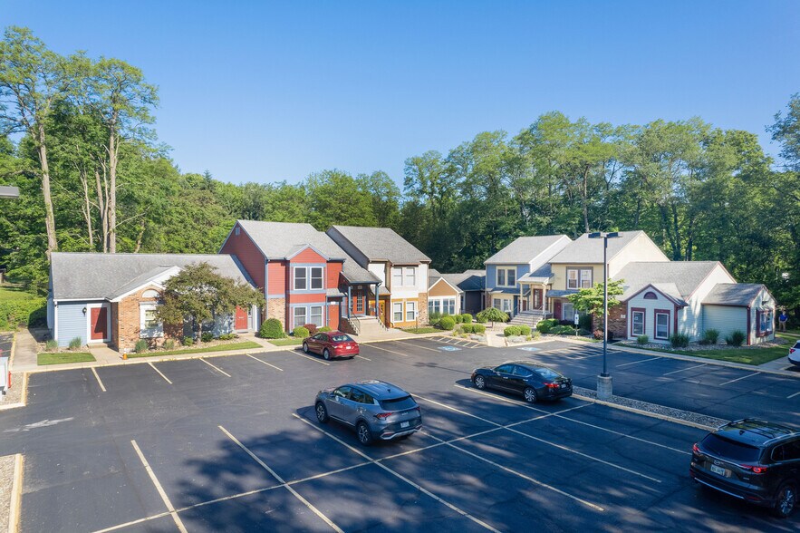 30-46 Munroe Falls Ave, Munroe Falls, OH à vendre - Photo de l’immeuble – Image 2 sur 9