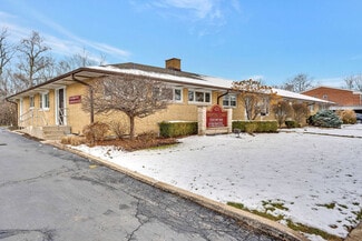 Plus de détails pour 425 Burlington Ave, Downers Grove, IL - Local commercial à vendre