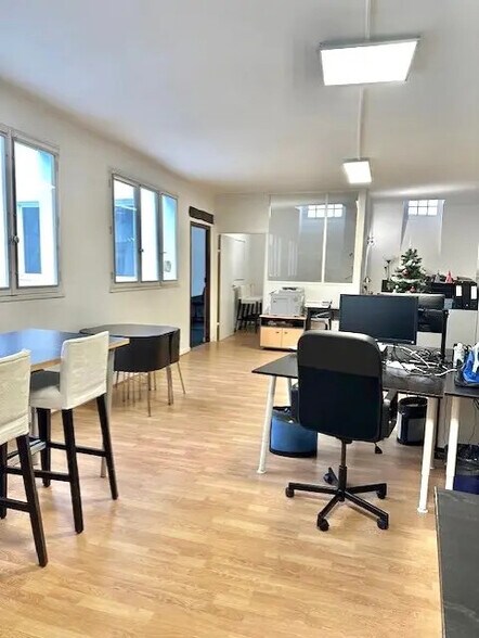 Bureau dans Paris à louer - Photo de l’immeuble – Image 2 sur 8