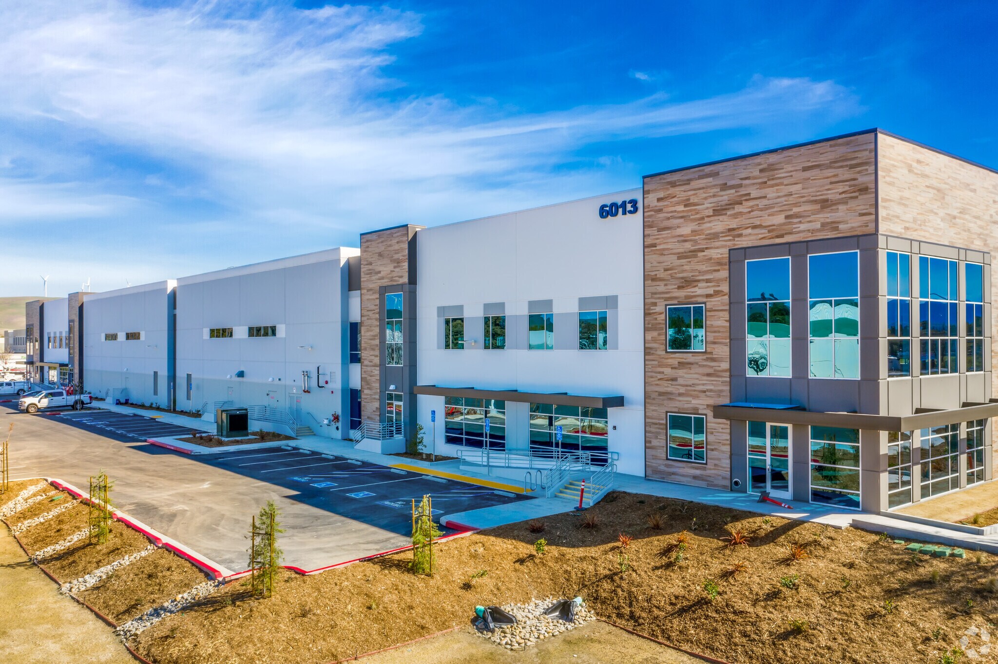 6011-6013 Las Positas Rd, Livermore, CA à louer Photo principale– Image 1 sur 17