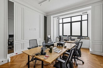 35 Rue De Rome, Paris à louer Photo intérieure– Image 2 sur 13
