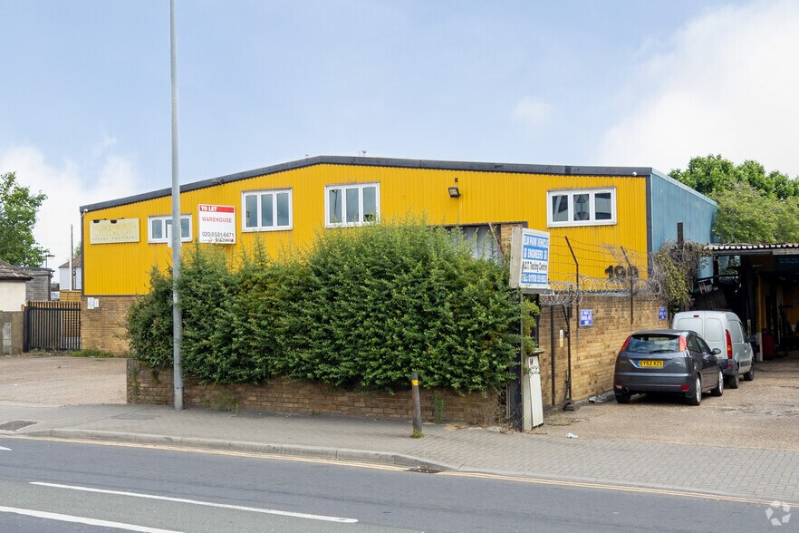 199 New Rd, Rainham à louer - Photo de l’immeuble – Image 2 sur 2