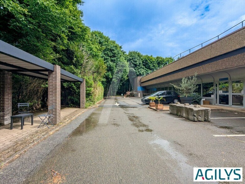 4 Rue Edouard Branly, Trappes à louer - Photo de l’immeuble – Image 3 sur 10