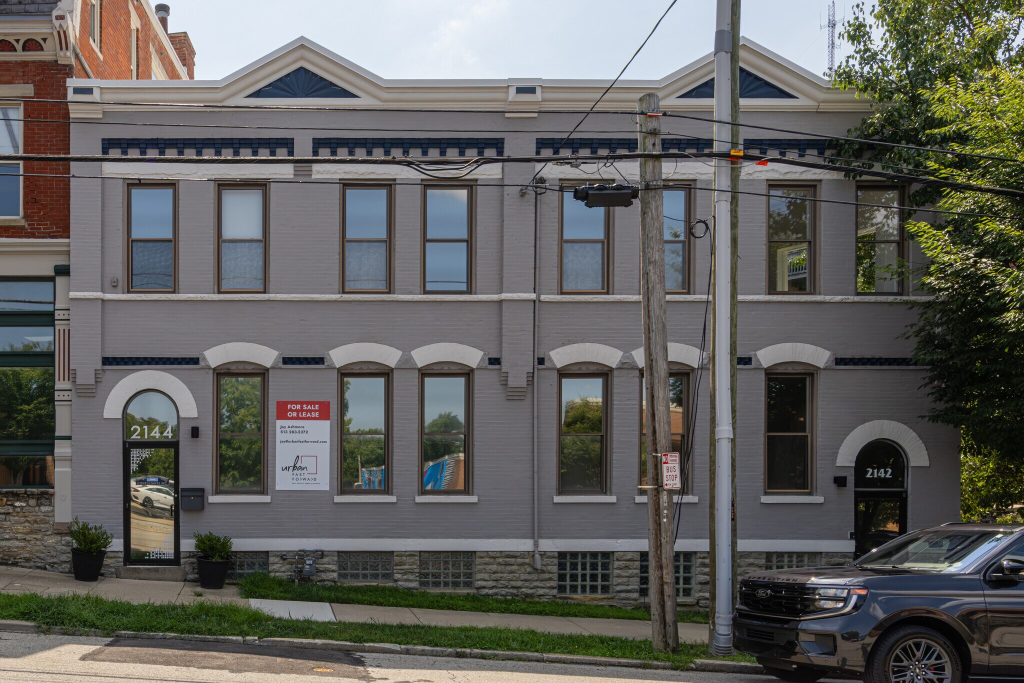 2142-2144 Gilbert Ave, Cincinnati, OH à louer Photo de l’immeuble– Image 1 sur 11