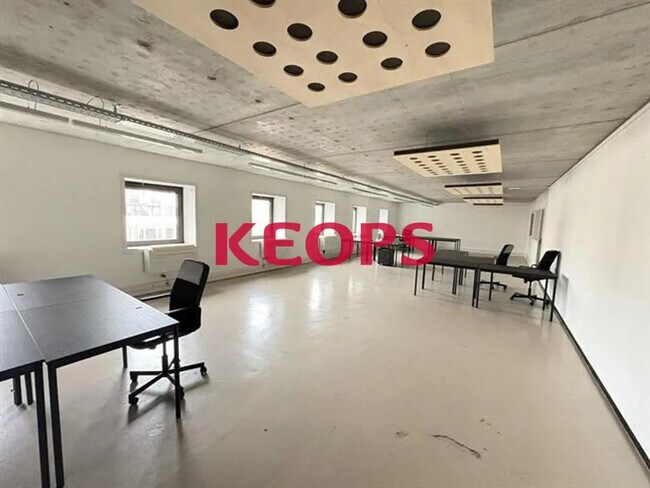 Plus de détails pour 10 Place Alfonse Jourdain, Toulouse - Bureau à vendre