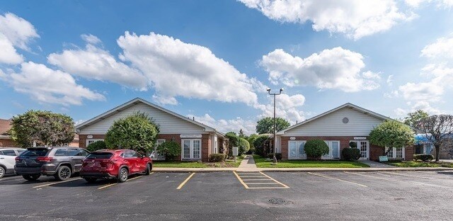 4701 Midlothian Tpke, Crestwood, IL à louer Photo principale– Image 1 sur 9