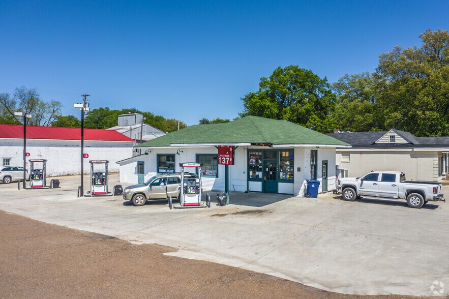 1364 Edwards Ave, Tunica, MS à vendre - Photo de l’immeuble – Image 1 sur 5