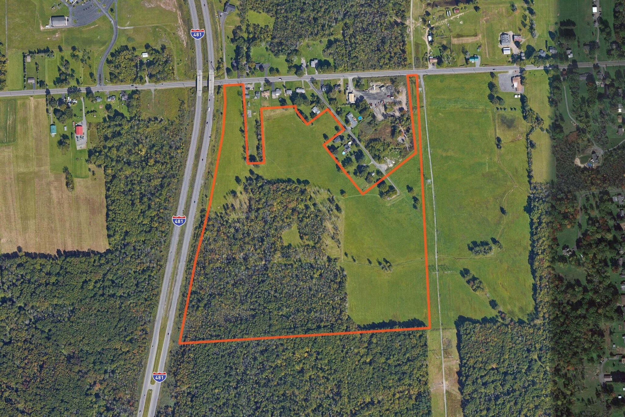 6966 East Taft, East Syracuse, NY à vendre Photo principale– Image 1 sur 16