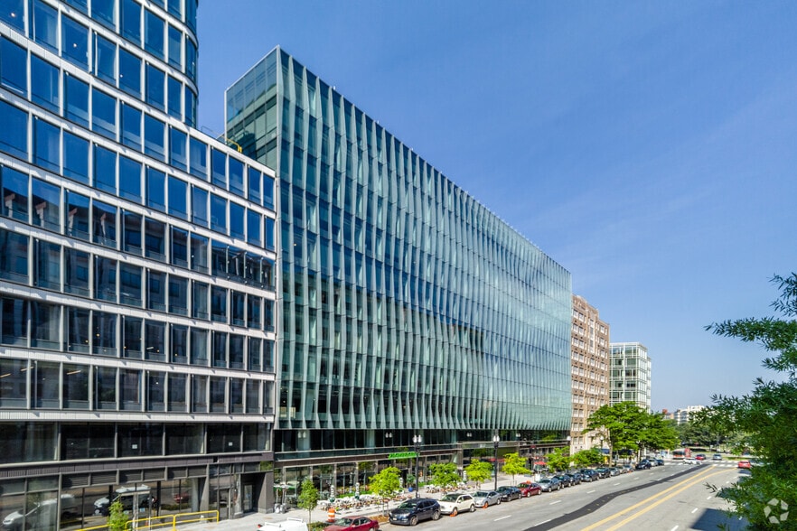 2112 Pennsylvania Ave NW, Washington, DC à louer - Photo principale – Image 1 sur 24