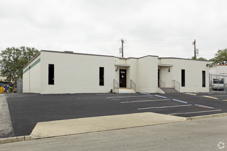 12026 Colwick St, San Antonio, TX à louer - Photo de l’immeuble – Image 2 sur 2