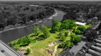 Plus de détails pour 804 Robson St, Columbus, TX - Spécialisé à vendre