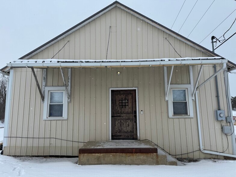 66 Walnut St, Plymouth, OH à vendre - Photo de l’immeuble – Image 2 sur 13